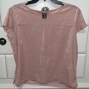 ❤️Cute Pink Blush Top💕